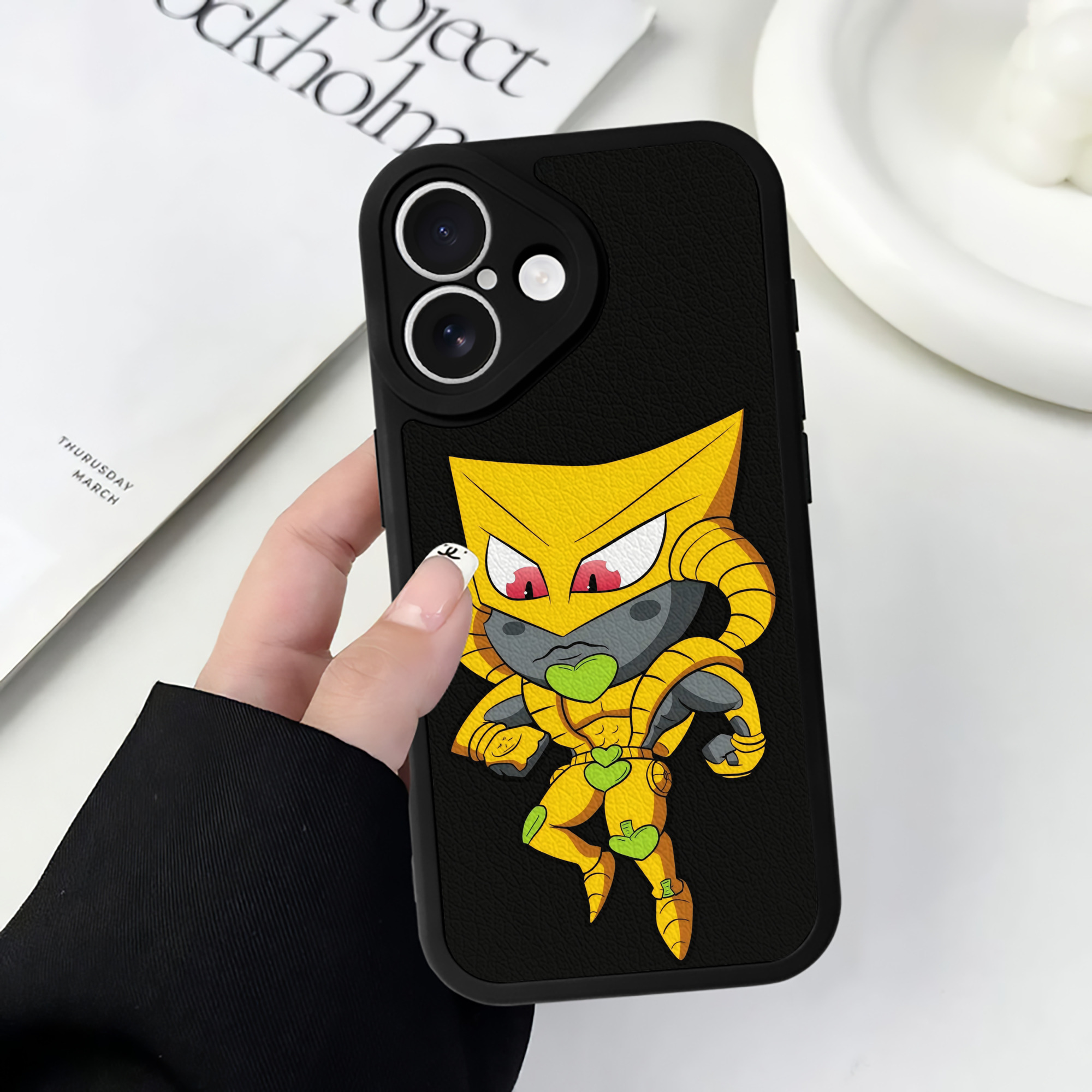 （画像用） ジョジョの奇妙な冒険 ディオ?ブランドー JoJo's Bizarre Adventure Dio Brando 【iPhone 16シリーズ対応】シリコンスマホケース（レザー調） 材質：シリコン